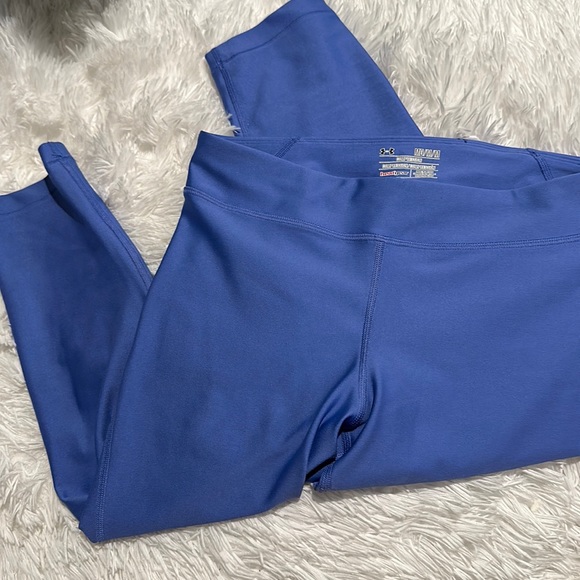 Under armor compression leggings medium heat gear - Picture 1 of 6